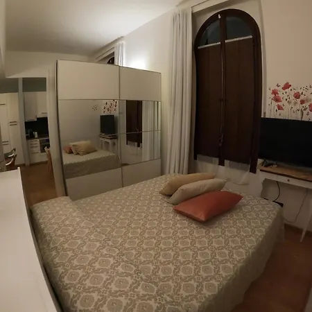 Apartment Five Roses Flat